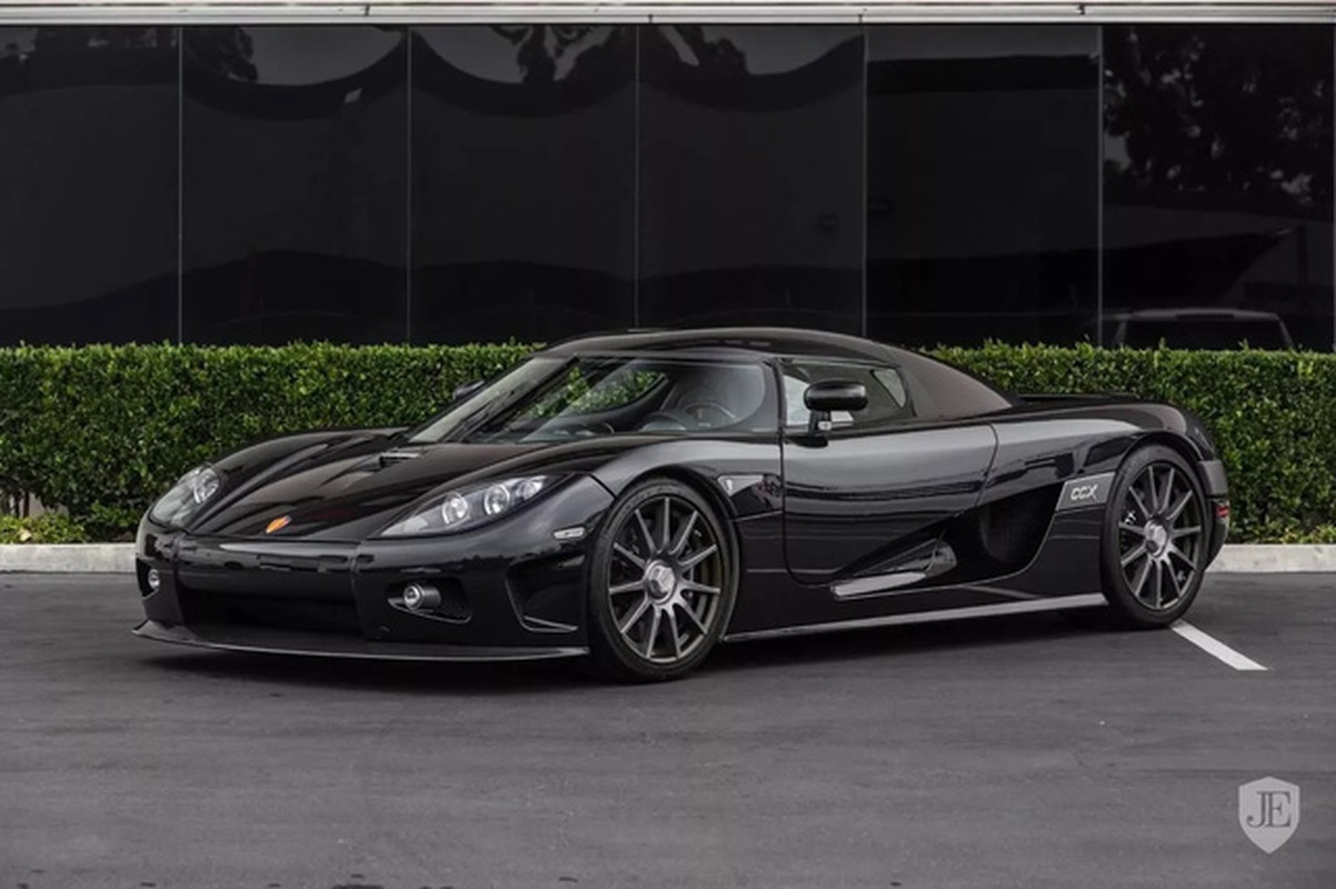 Sieu xe Koenigsegg CCX dung chan ban 1,4 trieu do